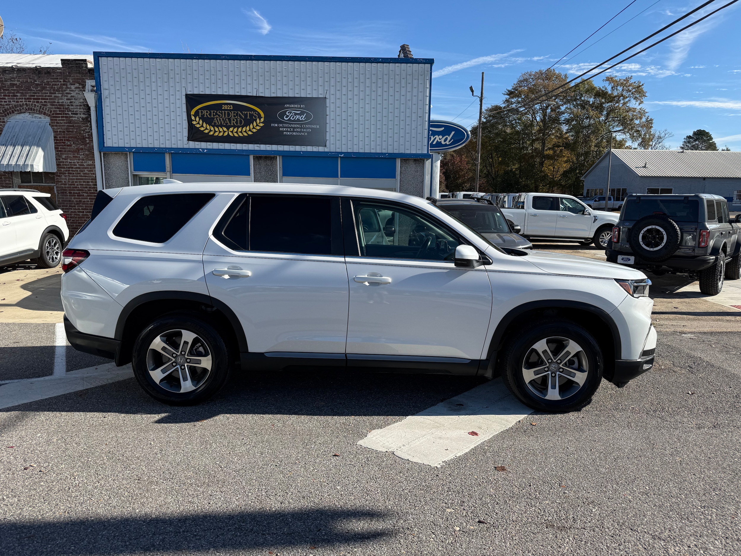 2025 Honda Pilot EX-L's photo