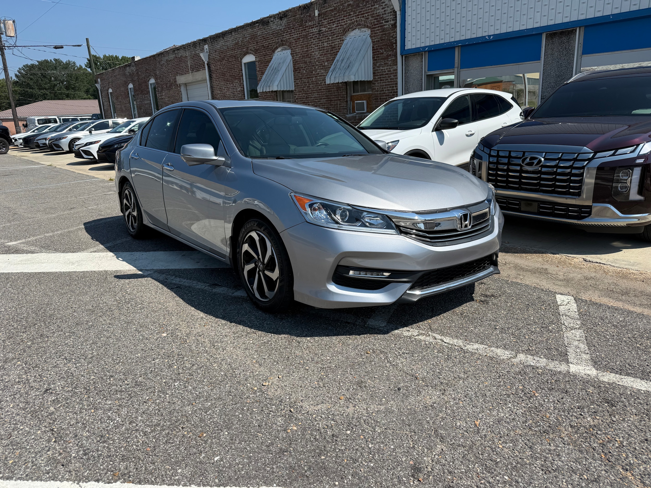 Used 2016 Honda Accord EX-L with VIN 1HGCR2F83GA036489 for sale in Sulligent, AL