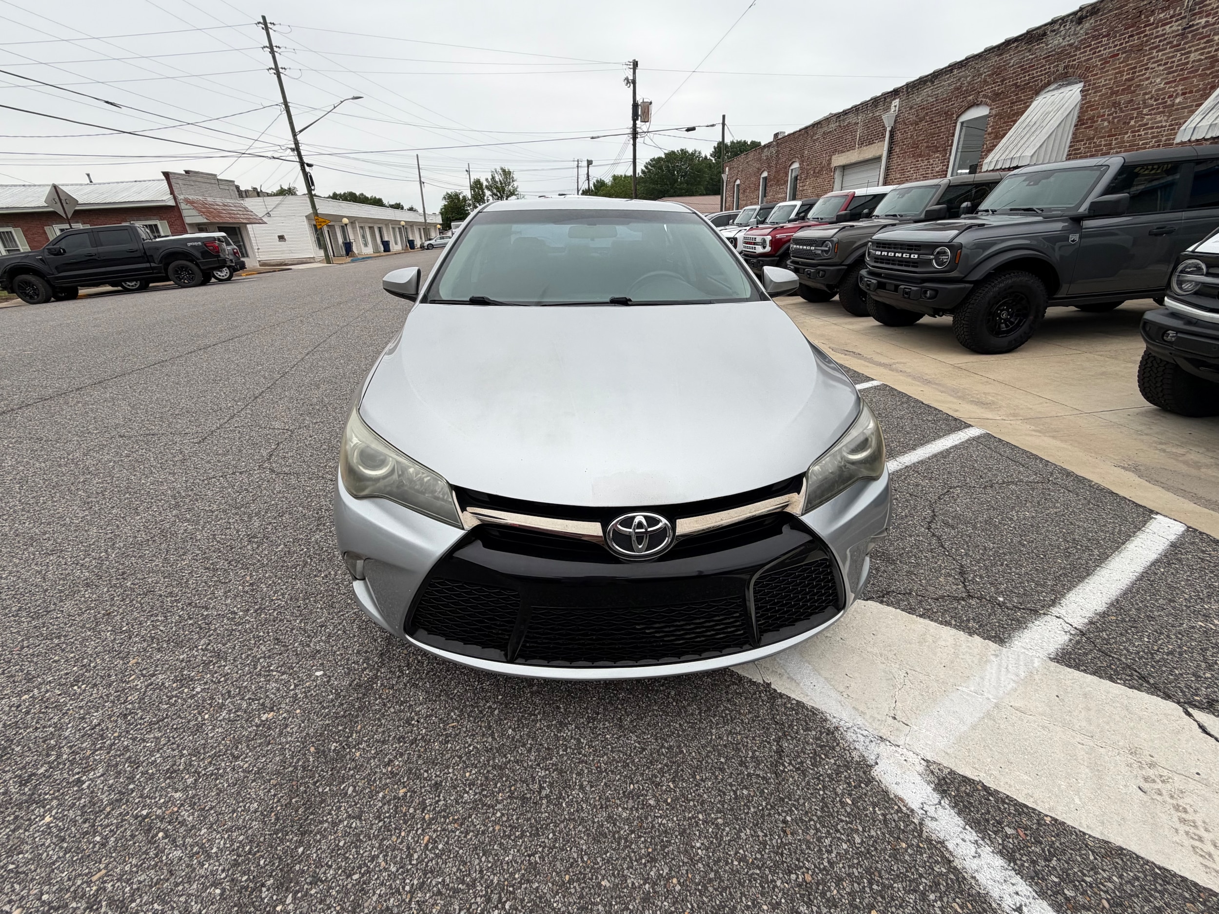 Used 2017 Toyota Camry LE with VIN 4T1BF1FK6HU298236 for sale in Sulligent, AL