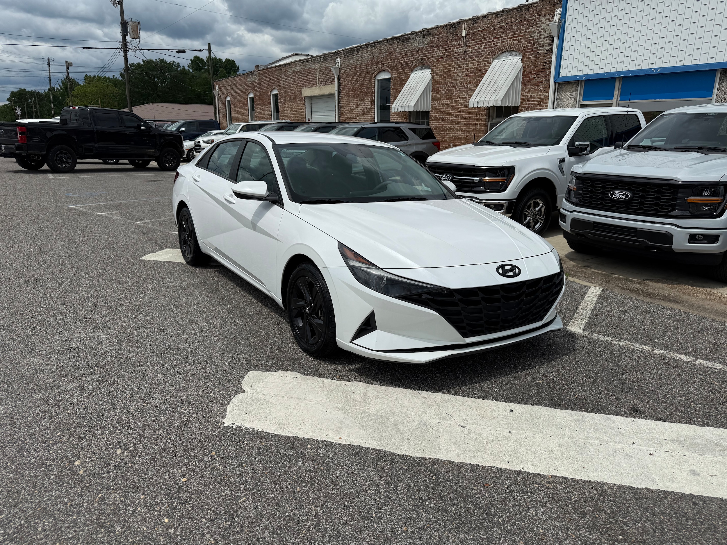 Used 2022 Hyundai Elantra SEL with VIN 5NPLM4AG9NH068280 for sale in Sulligent, AL