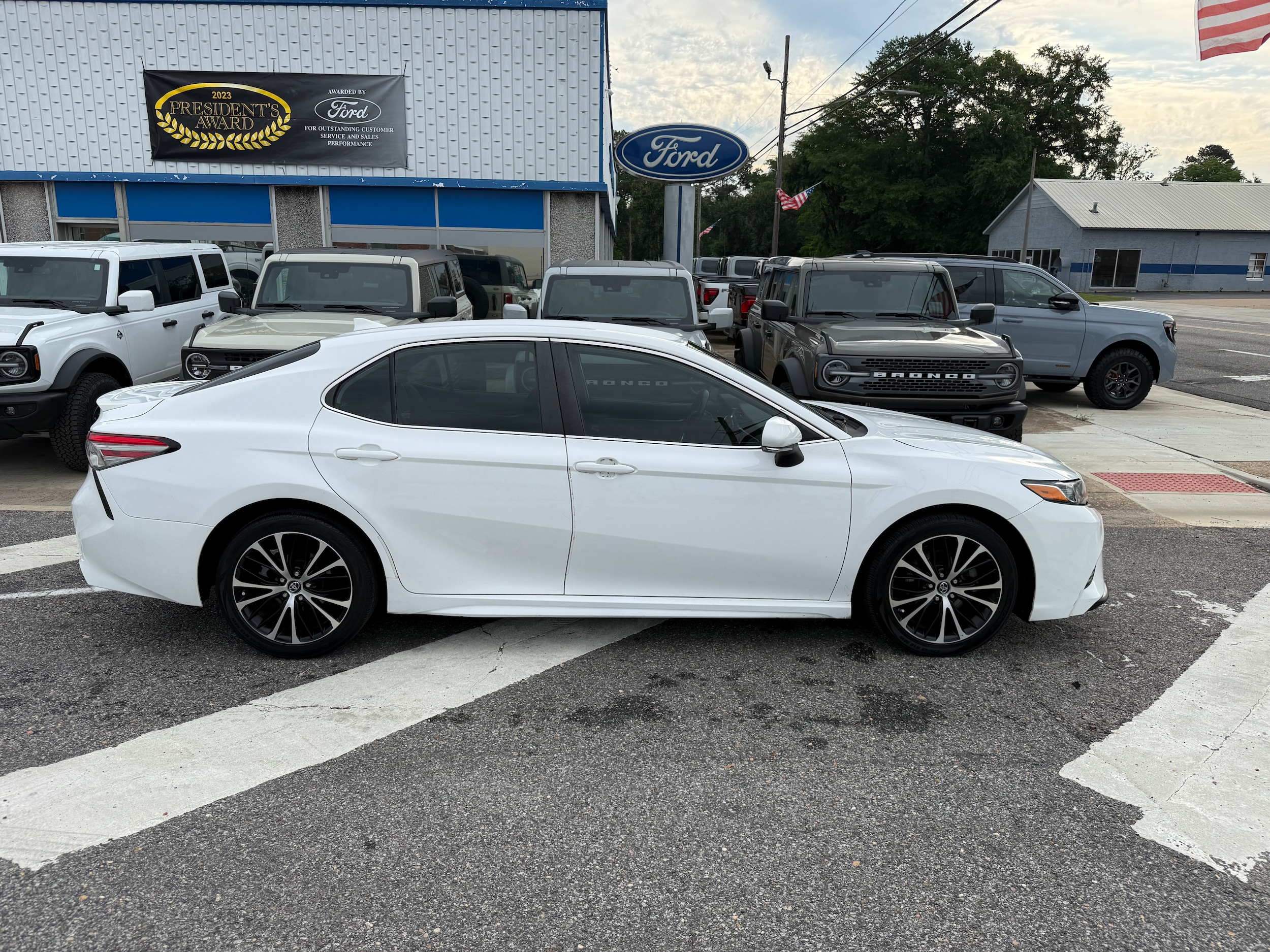 2019 Toyota Camry