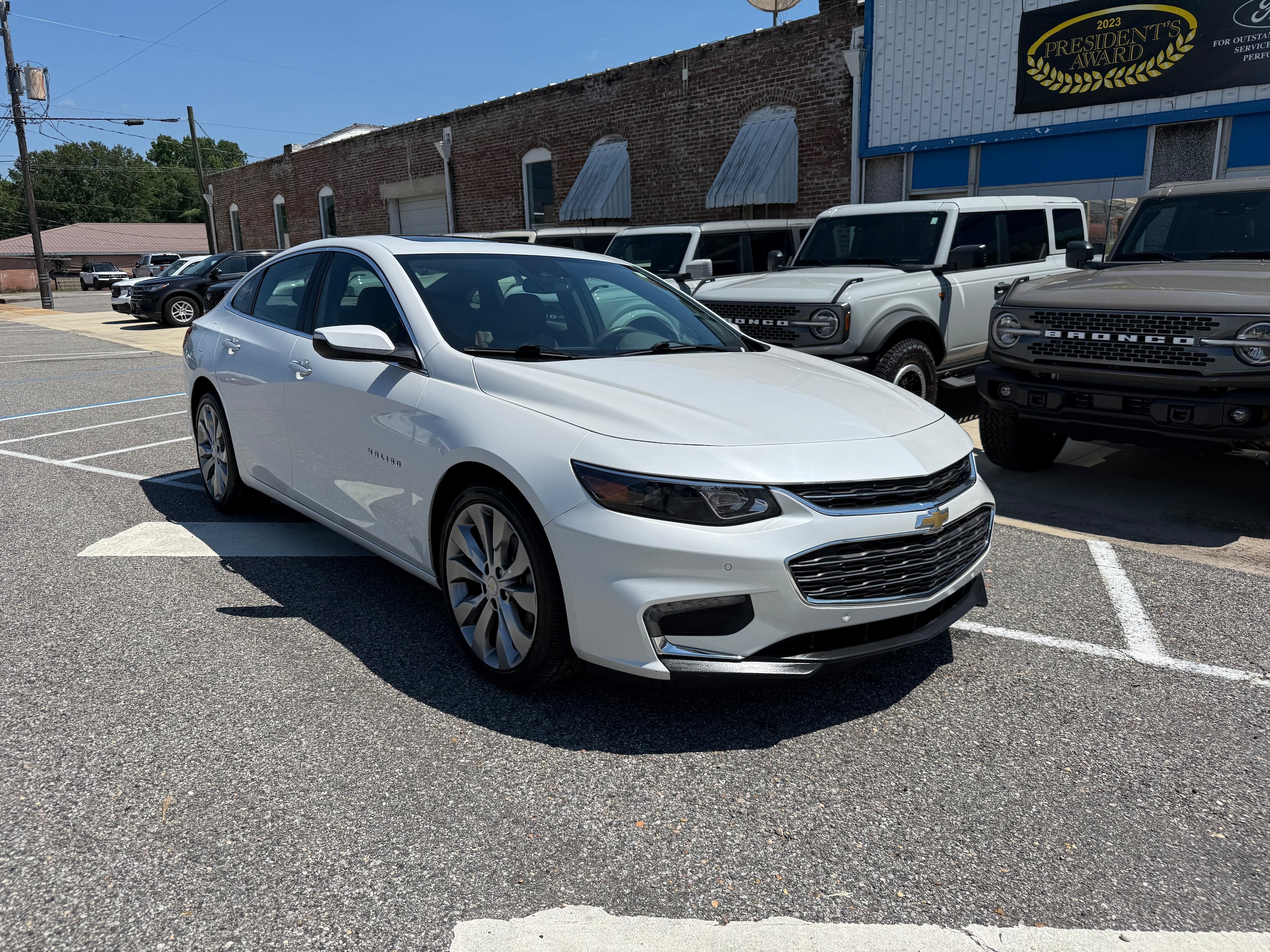 Used 2017 Chevrolet Malibu Premier with VIN 1G1ZH5SX6HF227539 for sale in Sulligent, AL