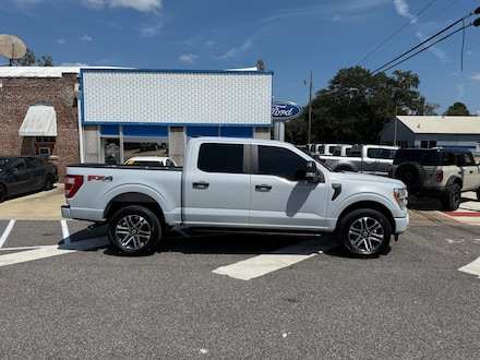 2022 Ford F-150 Truck SuperCrew Cab