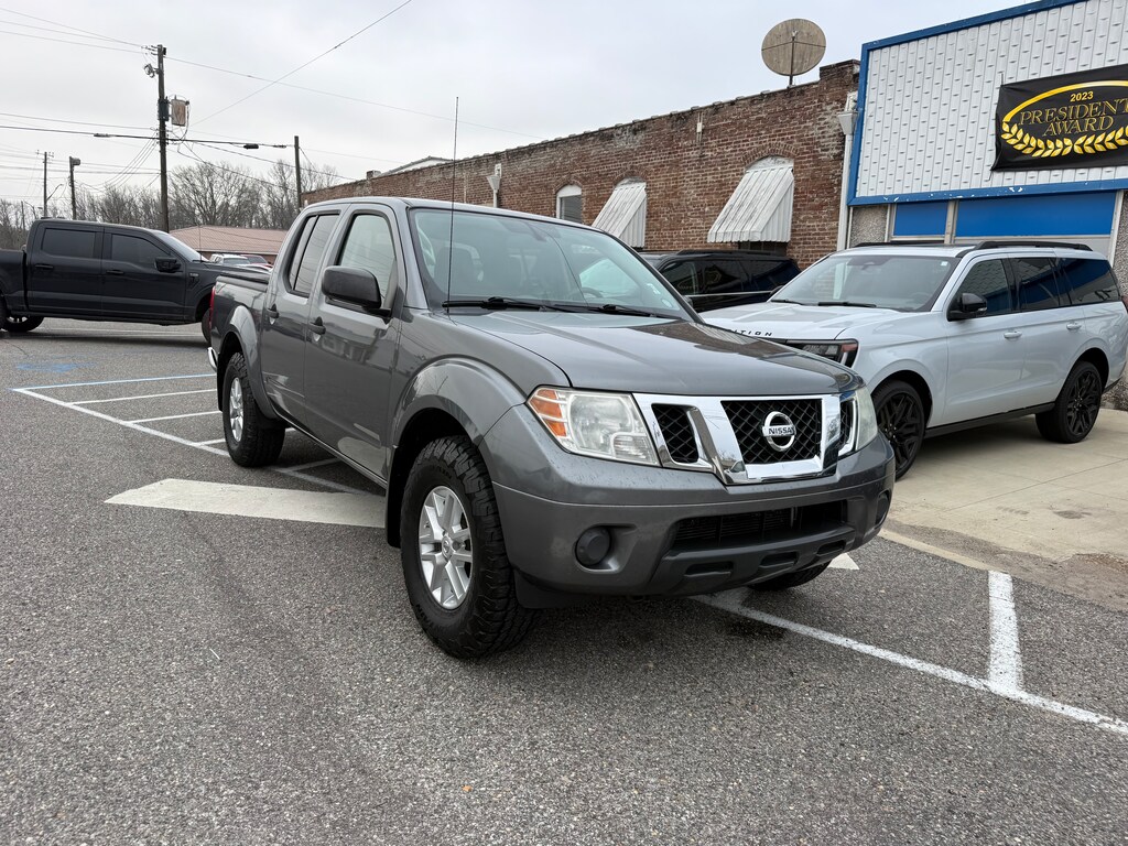 Used 2019 Nissan Frontier SV Truck Crew Cab
