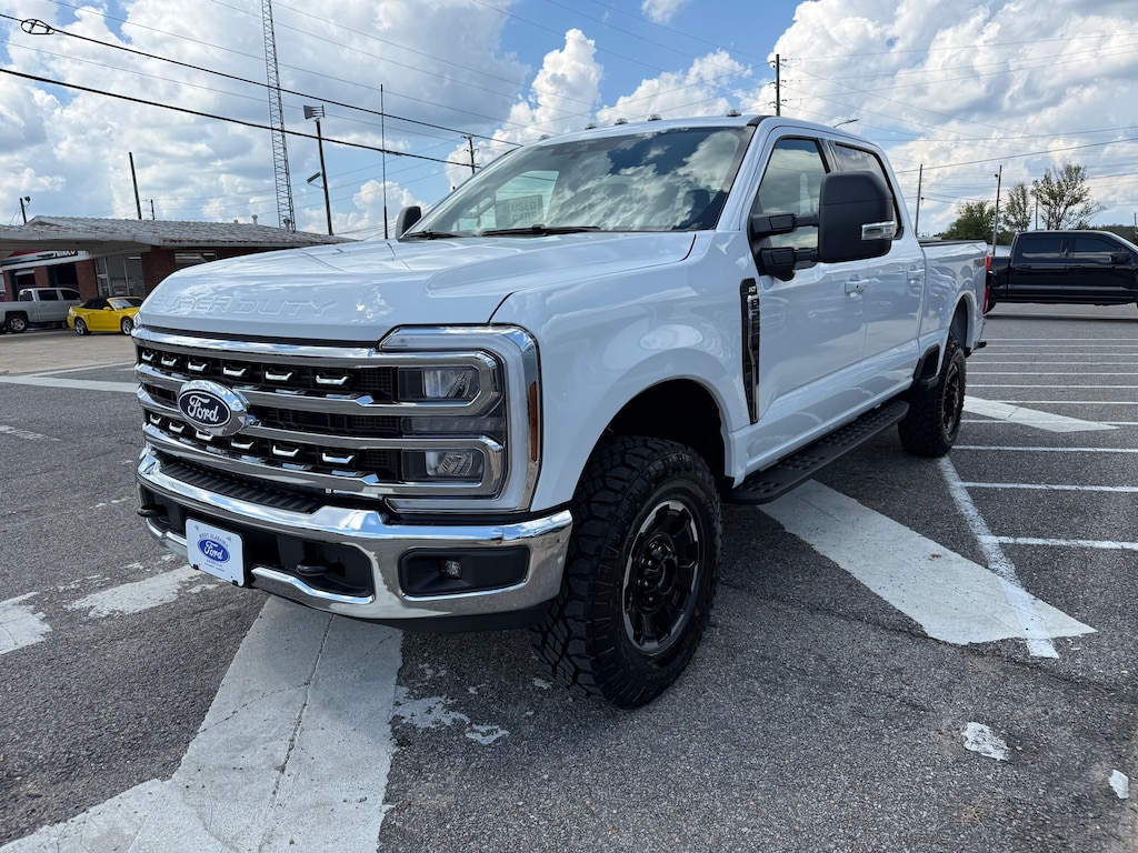 New 2027 Ford Super Duty F-250® XLT TRUCK