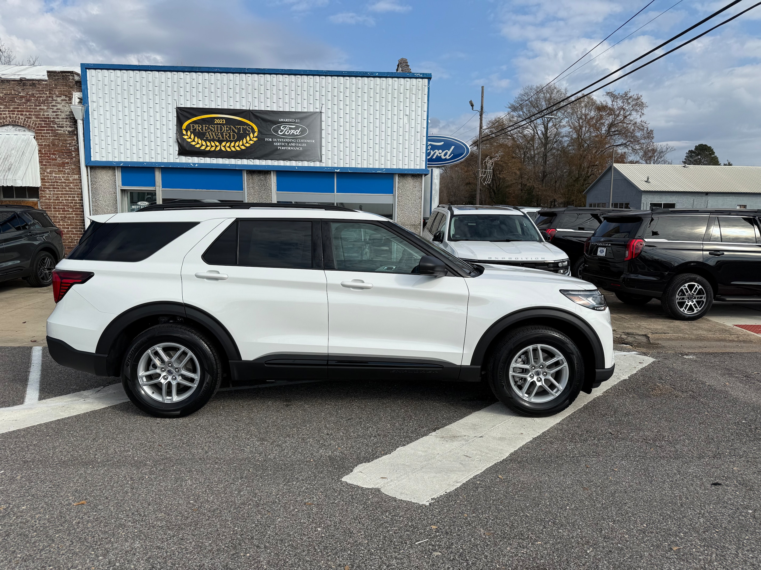 2026 Ford Explorer's photo