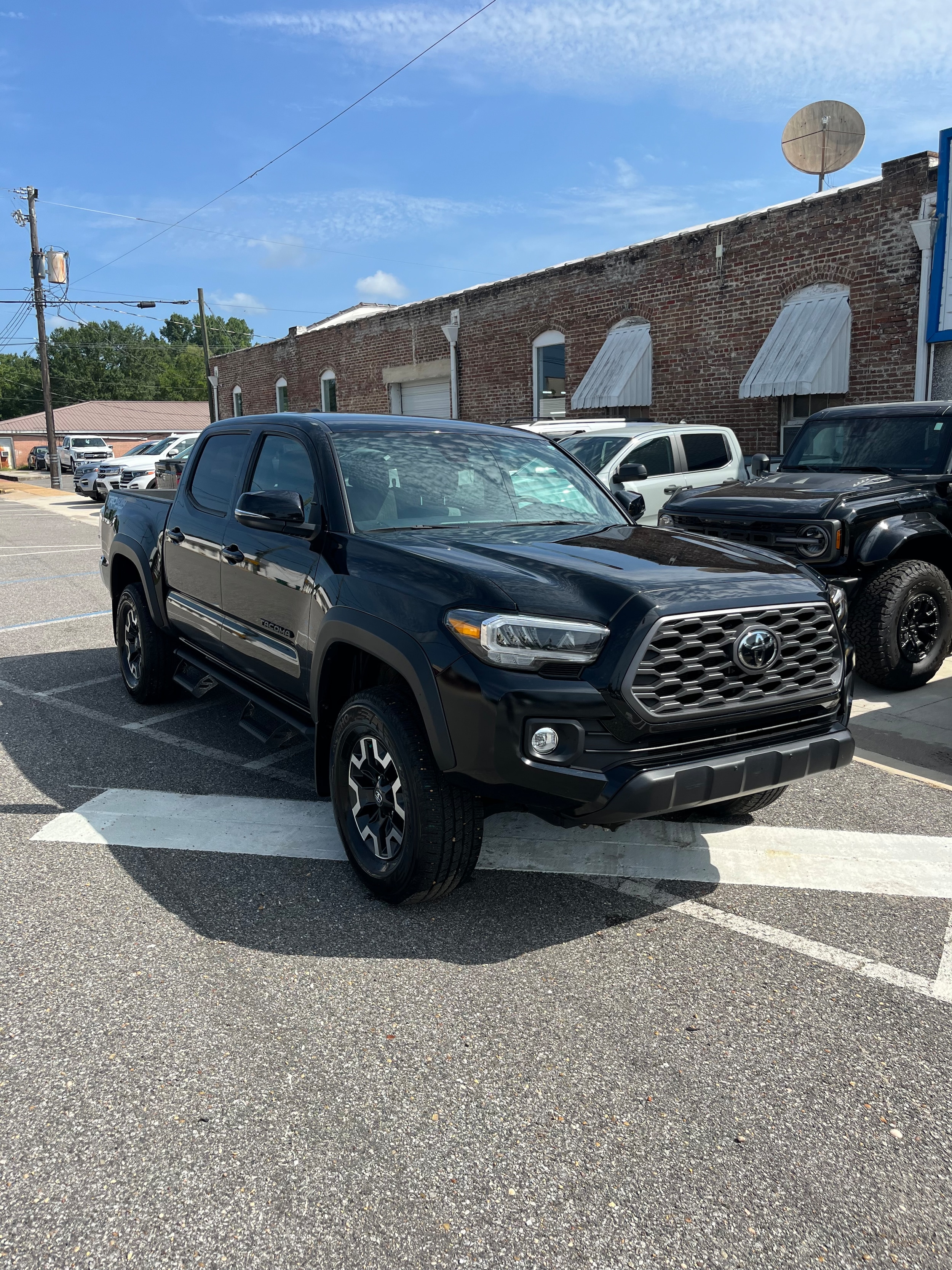 Used 2021 Toyota Tacoma TRD Off Road with VIN 3TMCZ5AN9MM450484 for sale in Sulligent, AL