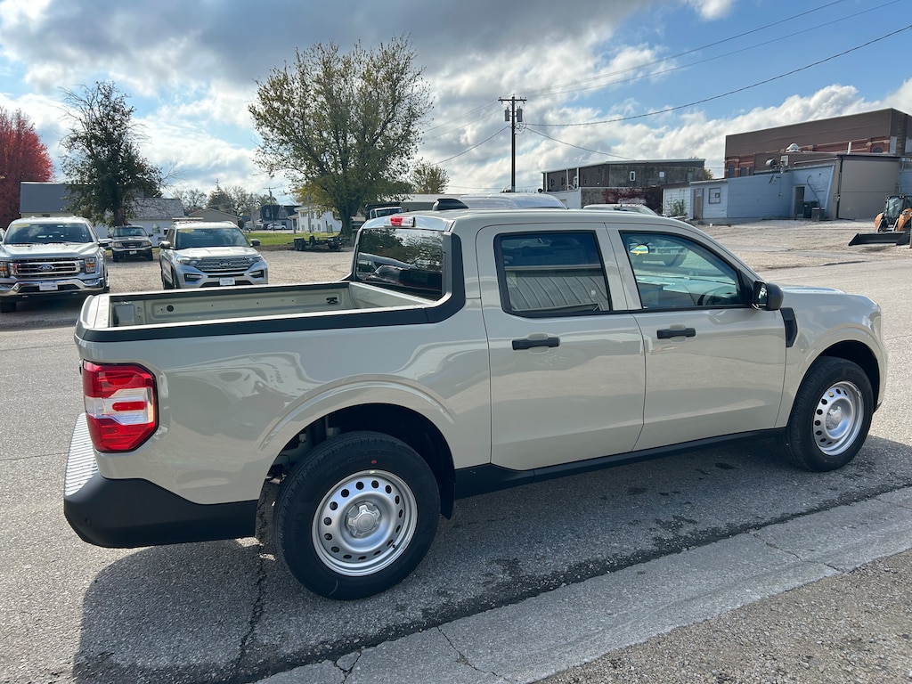 New 2025 Ford Maverick XL XL AWD SuperCrew