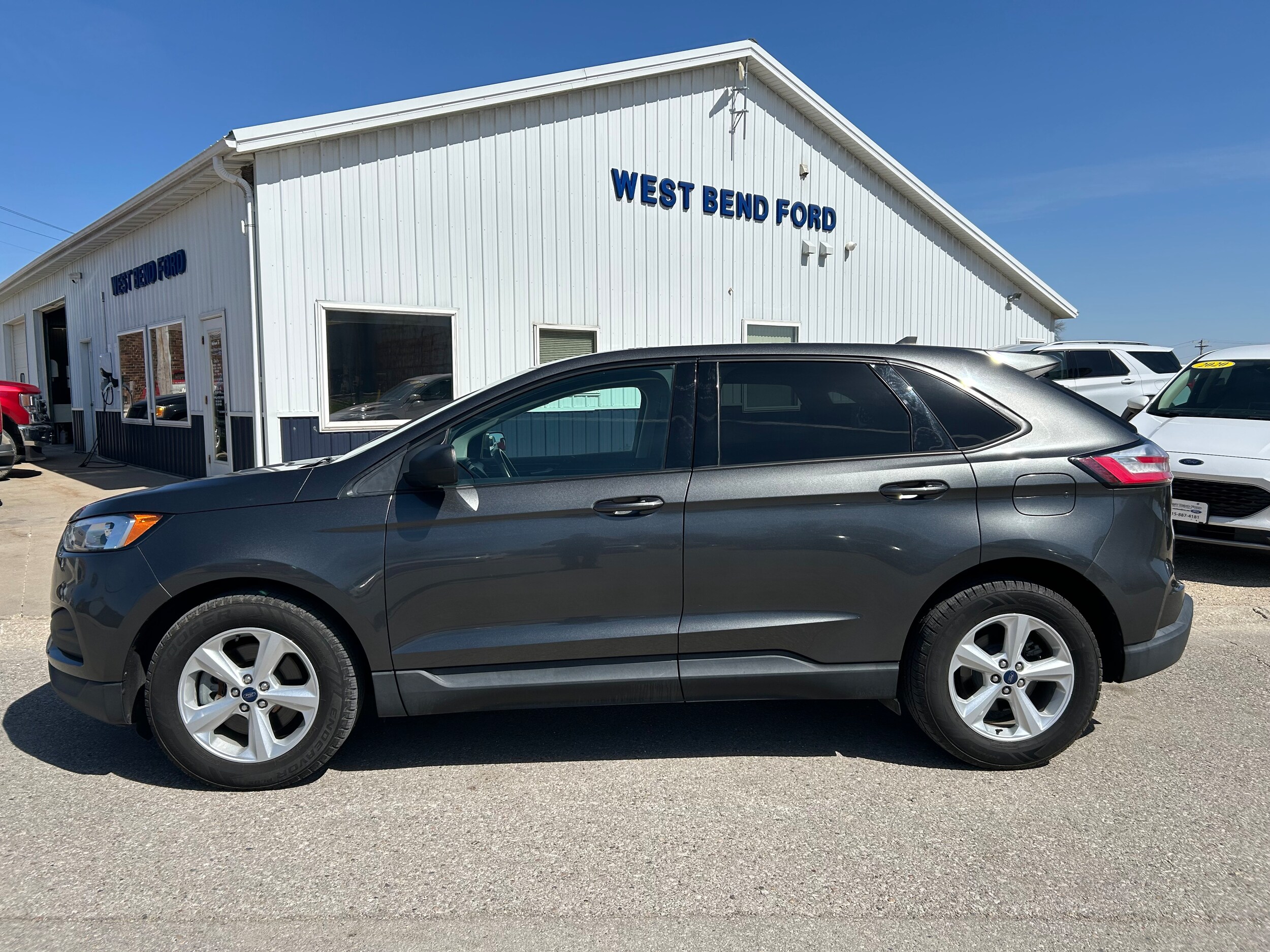 2020 Ford Edge SE