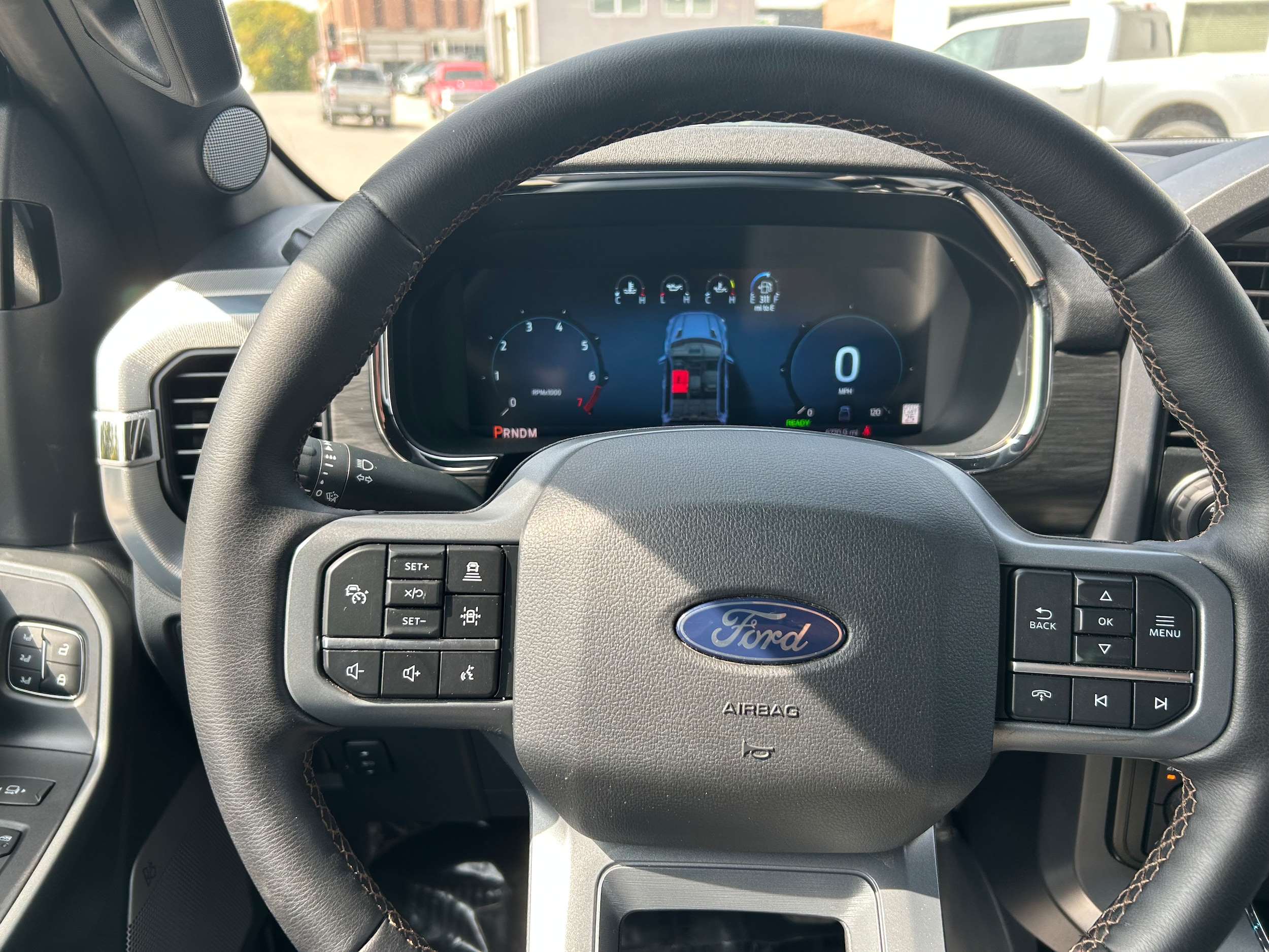 2025 Ford F-150 Lariat - Photo 8