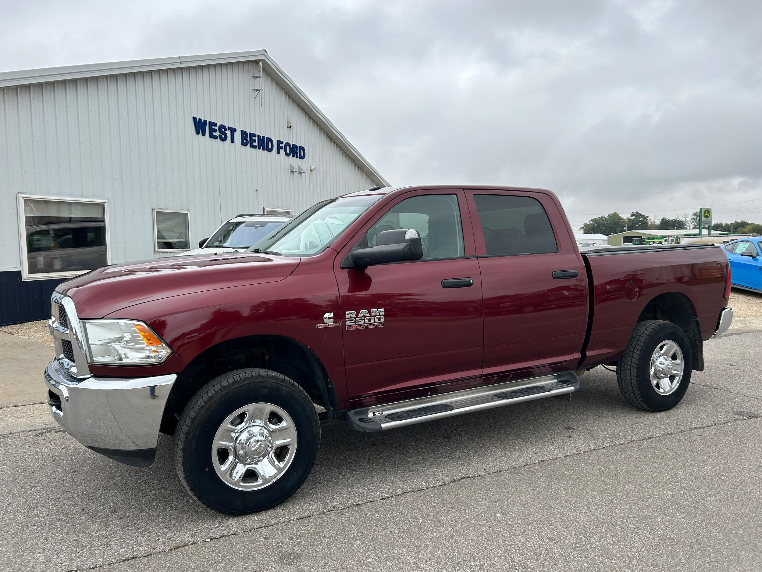 2017 Ram 2500 ST photo 2