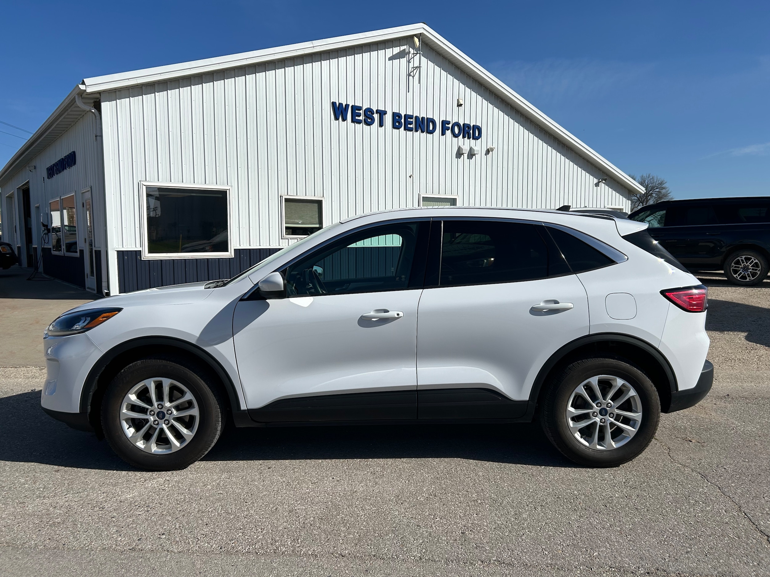 2020 Ford Escape SE