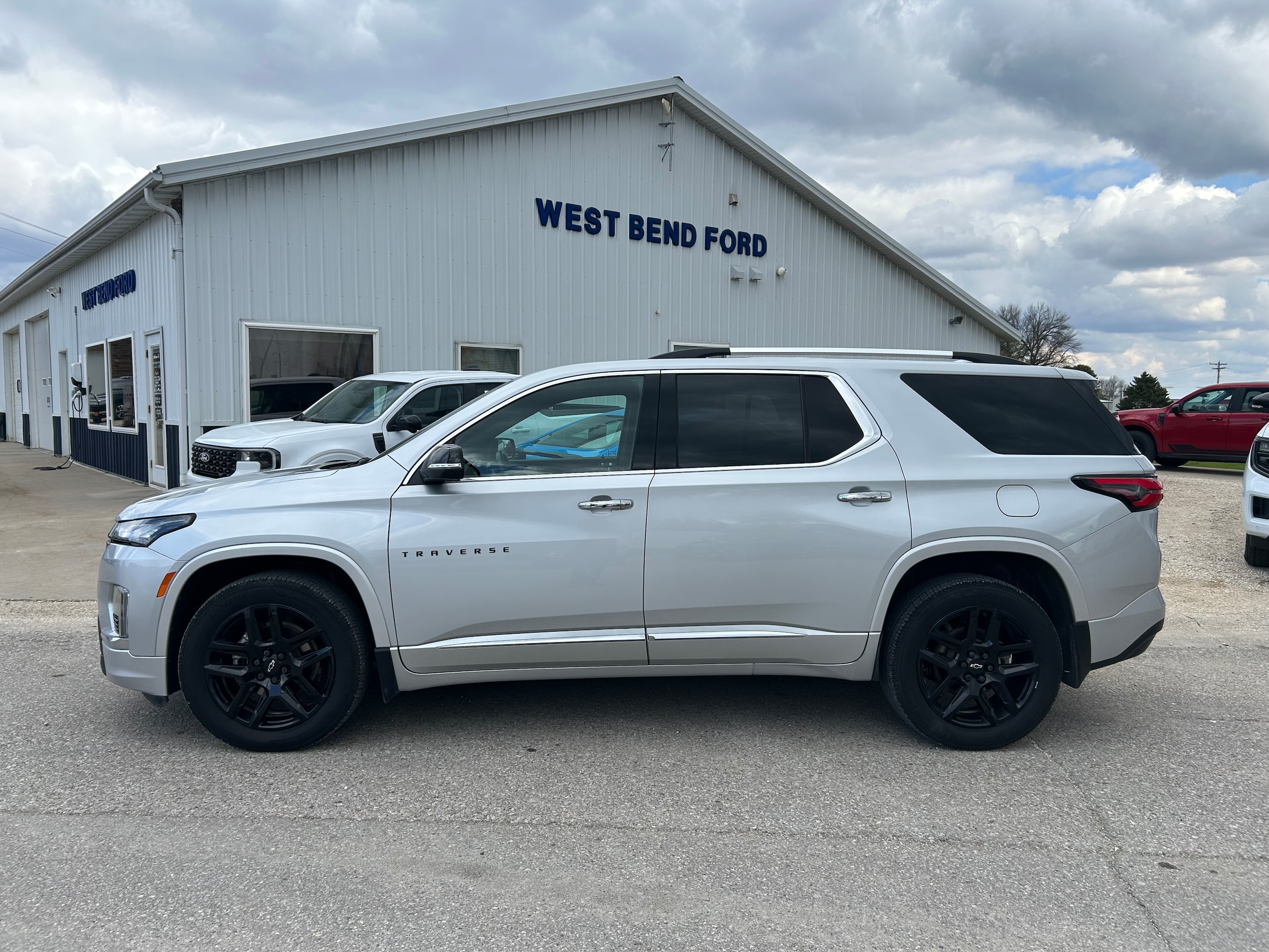2022 Chevrolet Traverse AWD Premier's photo