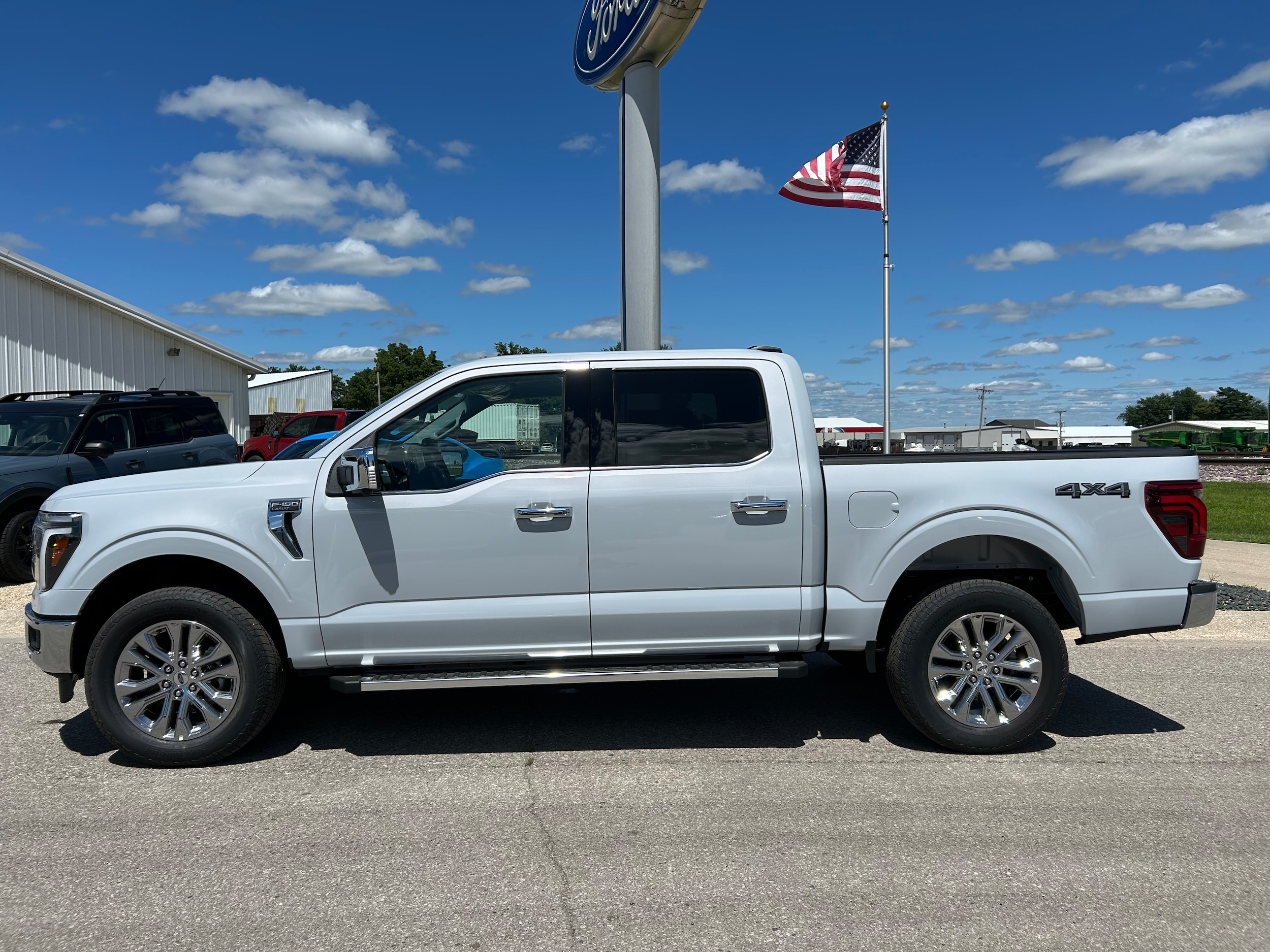 2025 Ford F-150 LARIAT