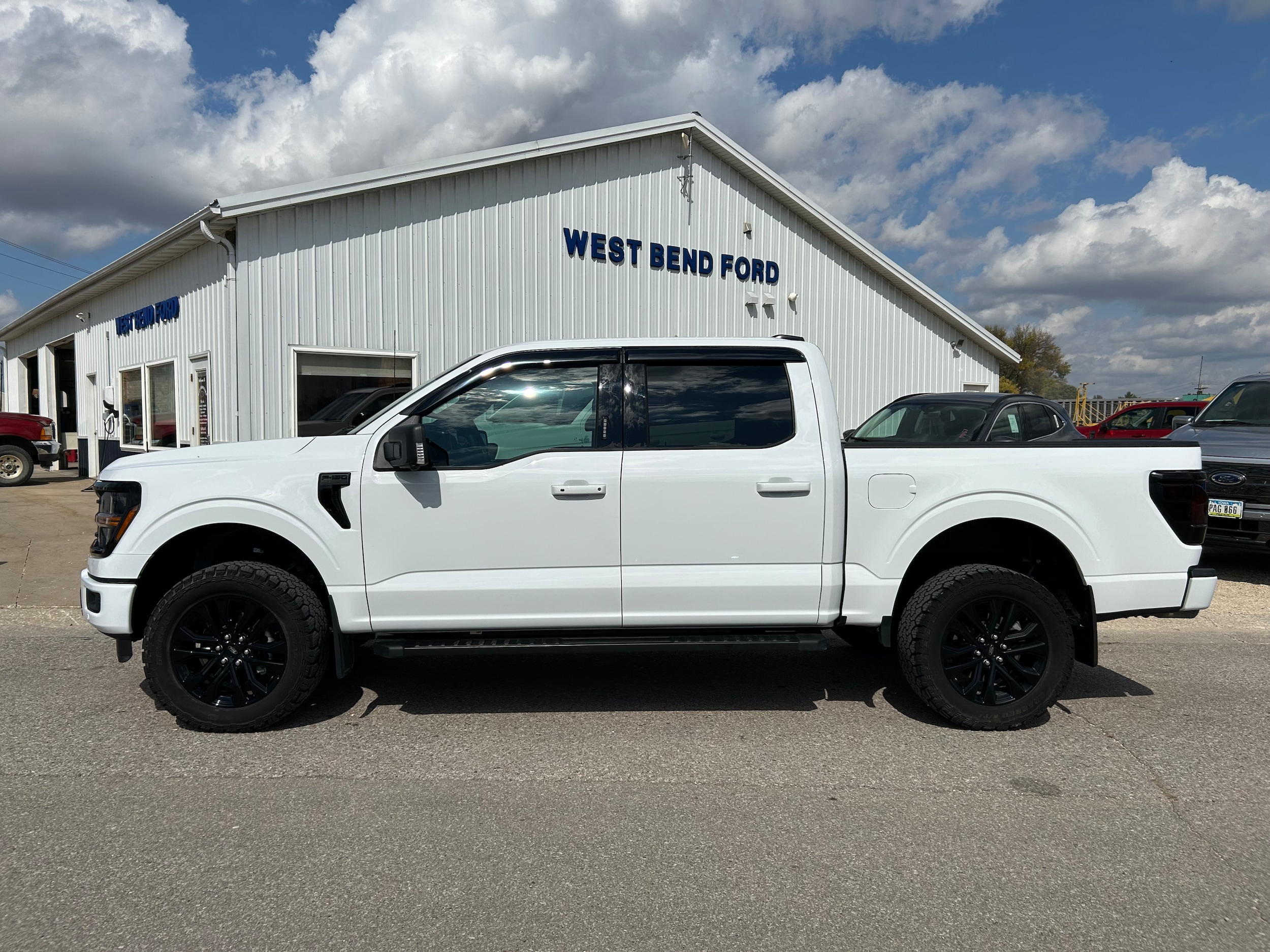2024 Ford F-150 XLT's photo