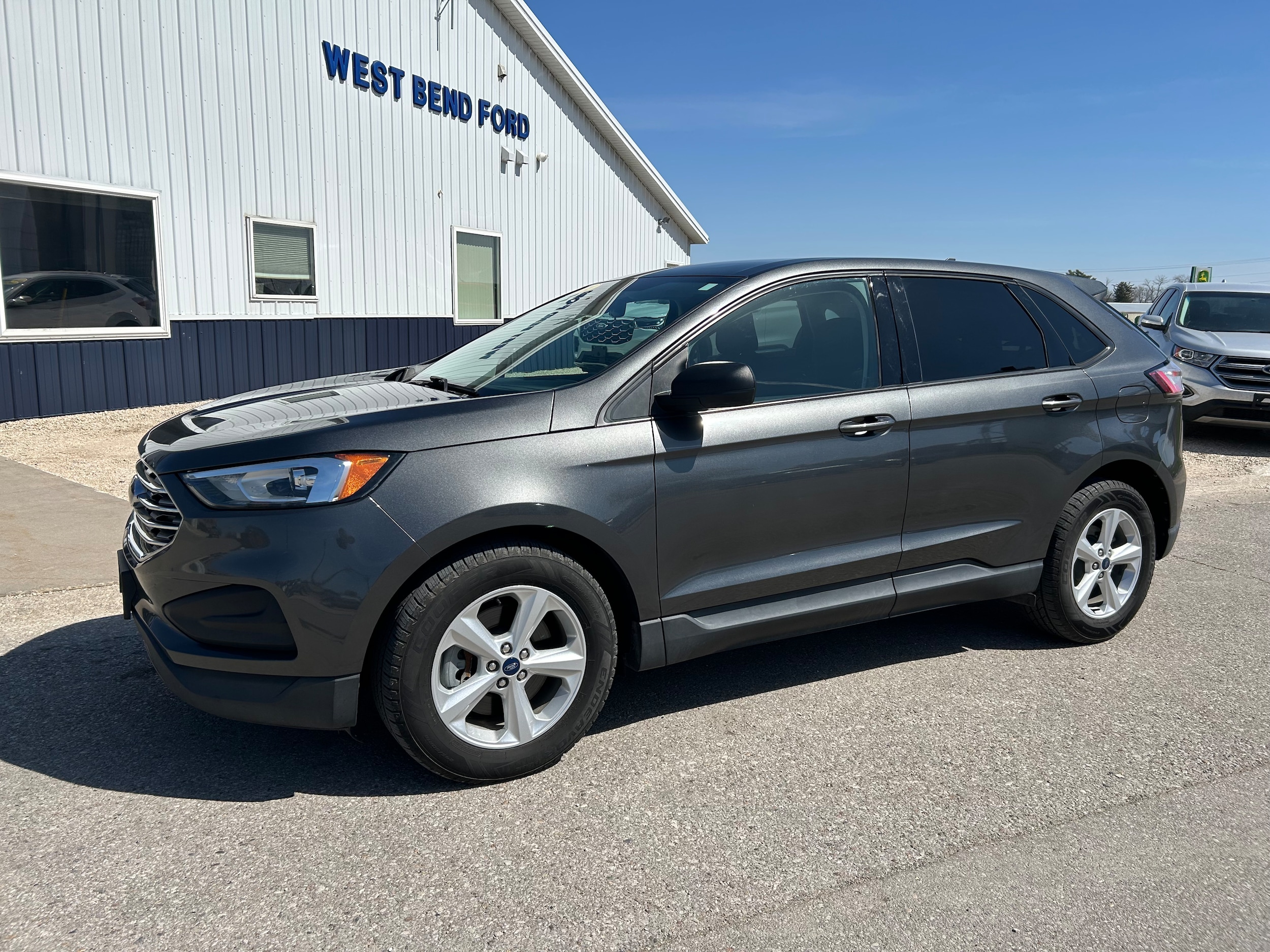 Used 2020 Ford Edge SE with VIN 2FMPK4G96LBB48043 for sale in West Bend, IA