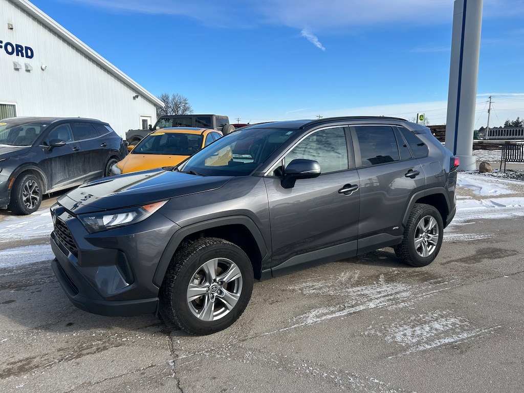 Used 2022 Toyota RAV4 Hybrid LE Hybrid LE AWD