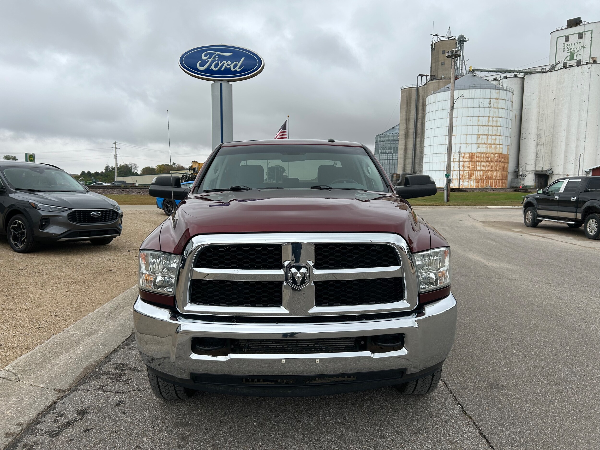 2017 Ram 2500 ST photo 4