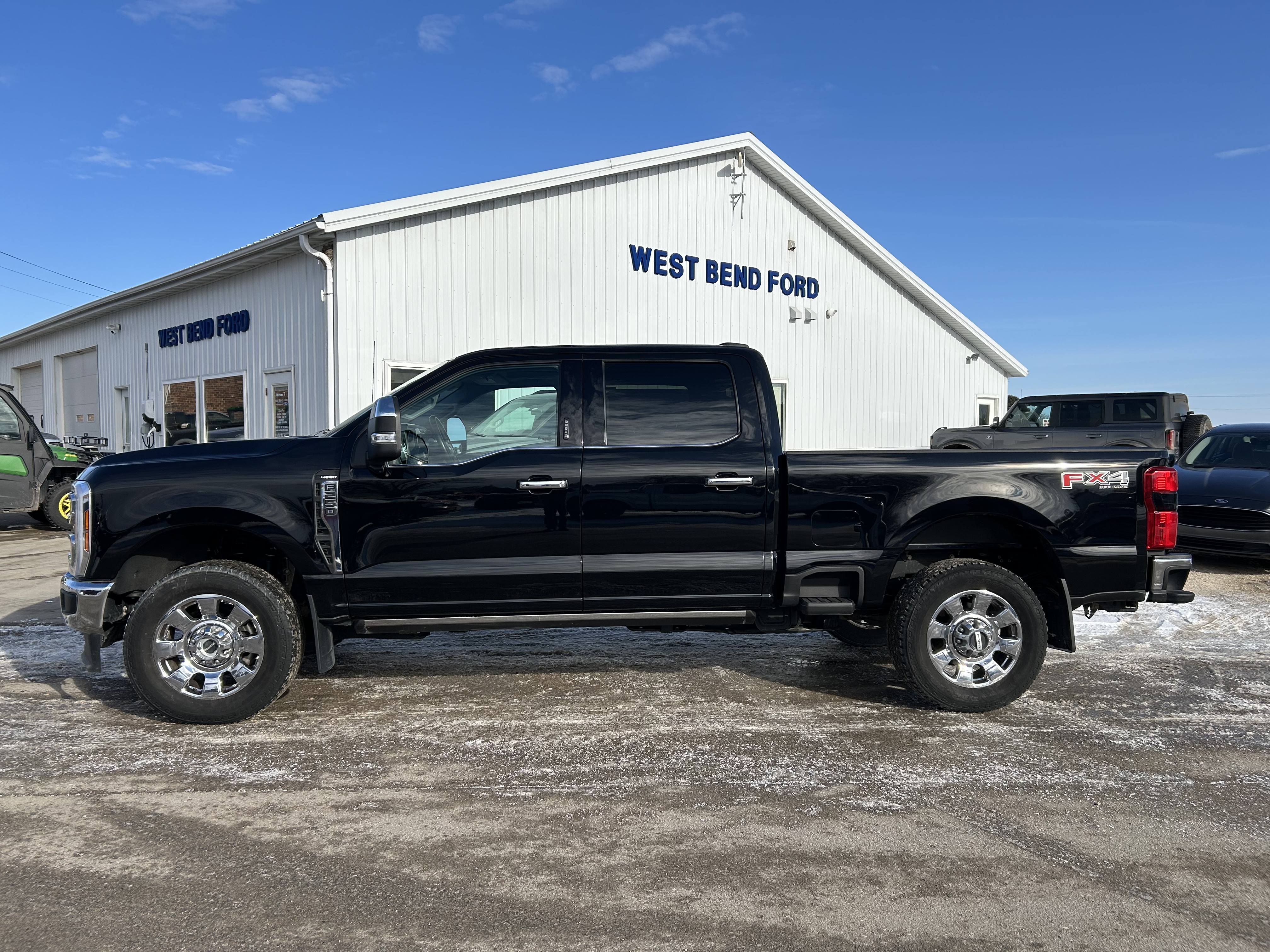 2024 Ford Super Duty F-250 SRW LARIAT