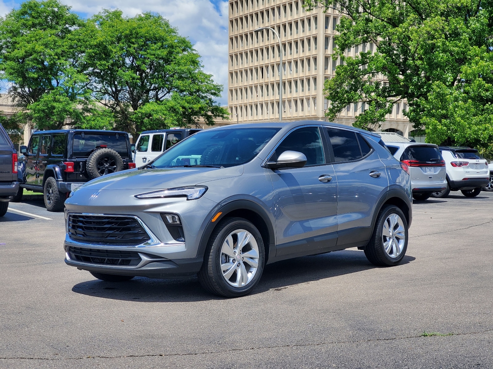 2025 Buick Encore GX Preferred - Photo 30