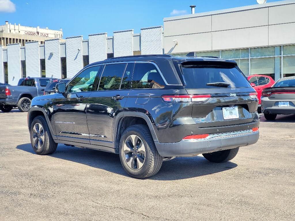 2024 Jeep Grand Cherokee Limited 4xe photo 3