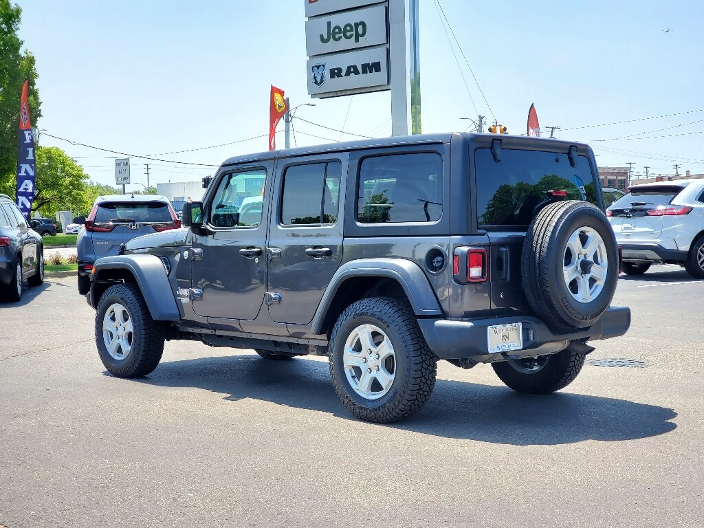 2019 Jeep Wrangler Unlimited Sport S photo 2