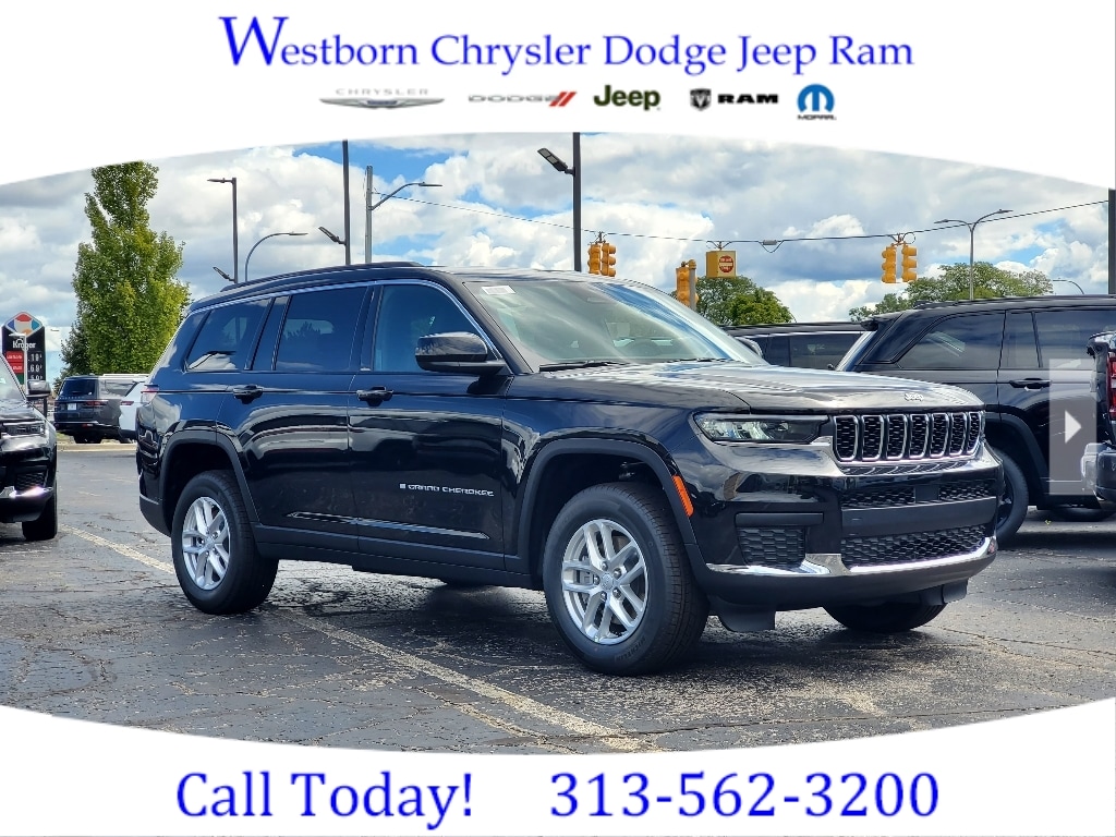 2025 Jeep Grand Cherokee L LAREDO 4X4