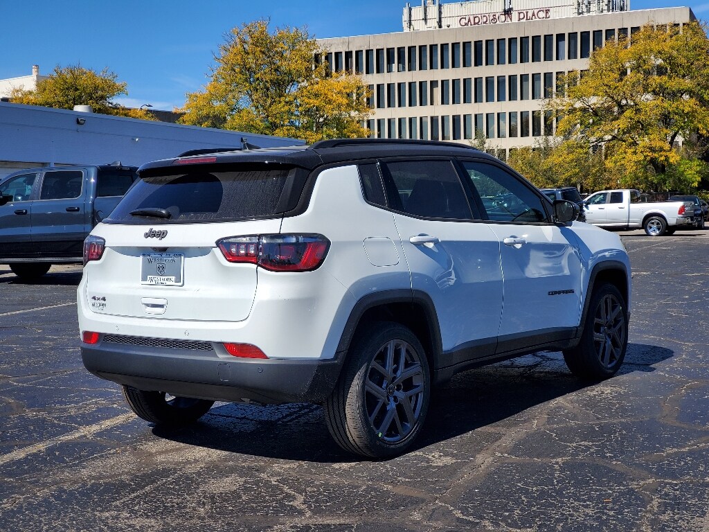 2026 Jeep Compass Limited Altitude photo 2