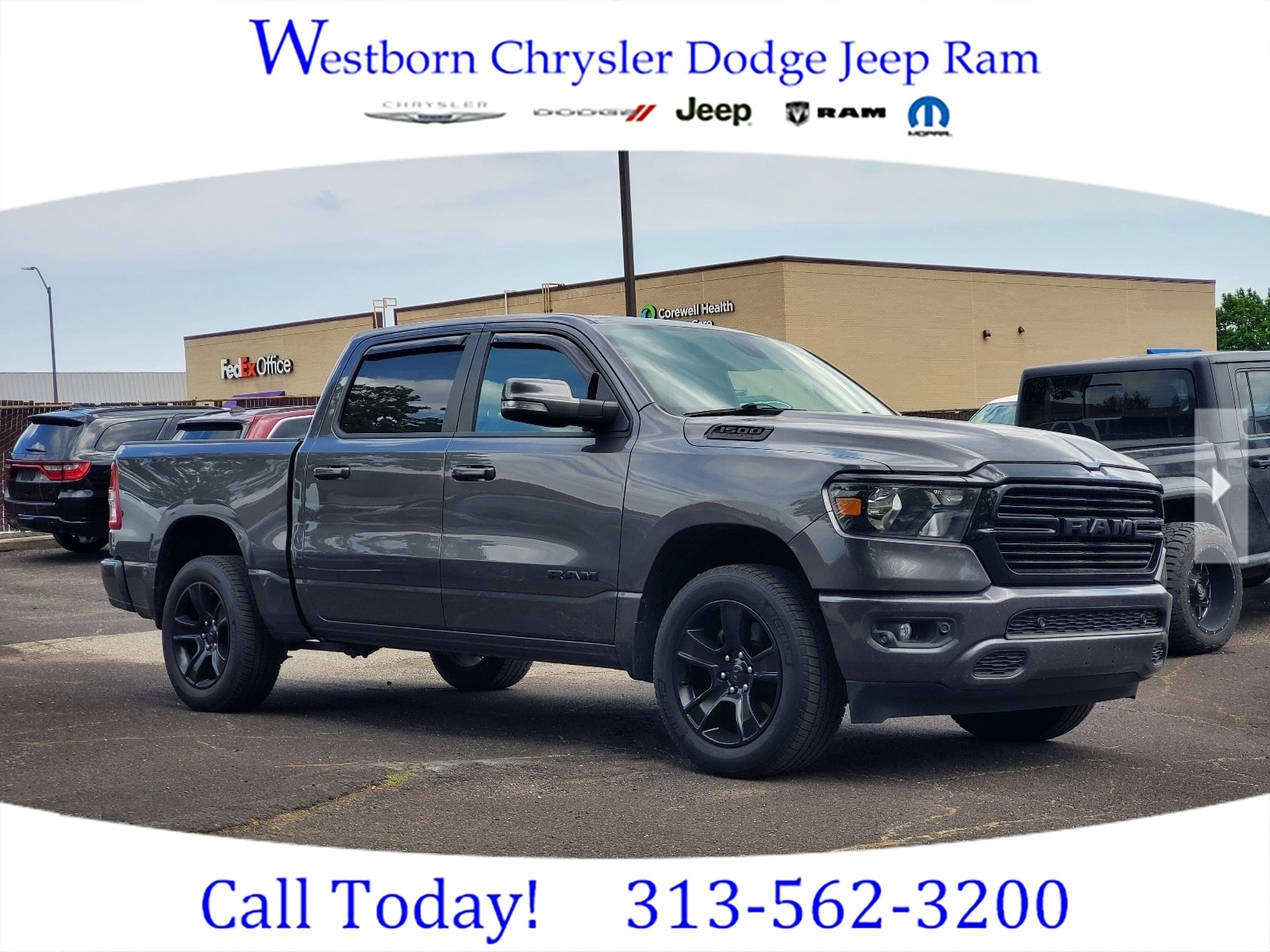 2020 RAM 1500 Big Horn/Lone Star 4x4 Crew Cab 5'7's photo