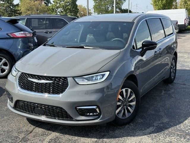 2025 Chrysler Pacifica