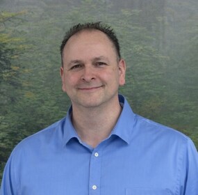 Staff member Ray Nehmeh from bafa276eb095