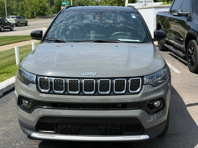 2024 Jeep Compass Limited - Photo 3