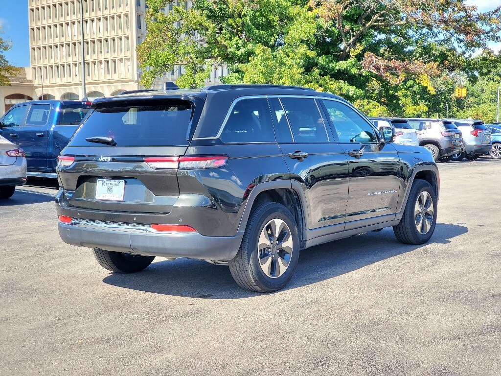 2024 Jeep Grand Cherokee Limited 4xe photo 2