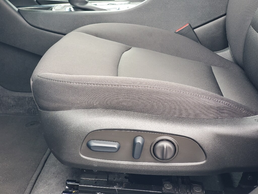 2024 Chevrolet Malibu 1LT photo 4