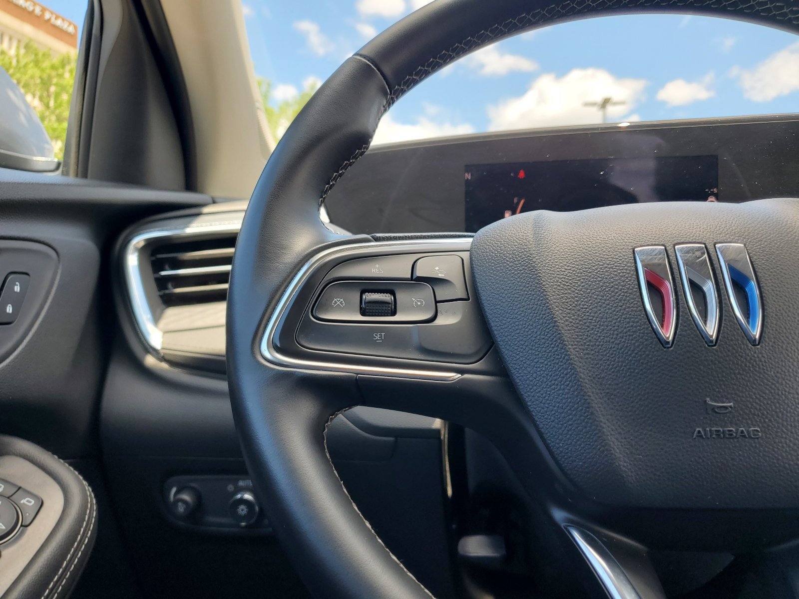 2025 Buick Encore GX Preferred - Photo 13