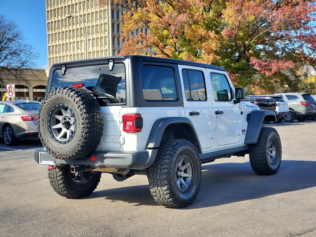 2019 Jeep Wrangler Unlimited Rubicon photo 2