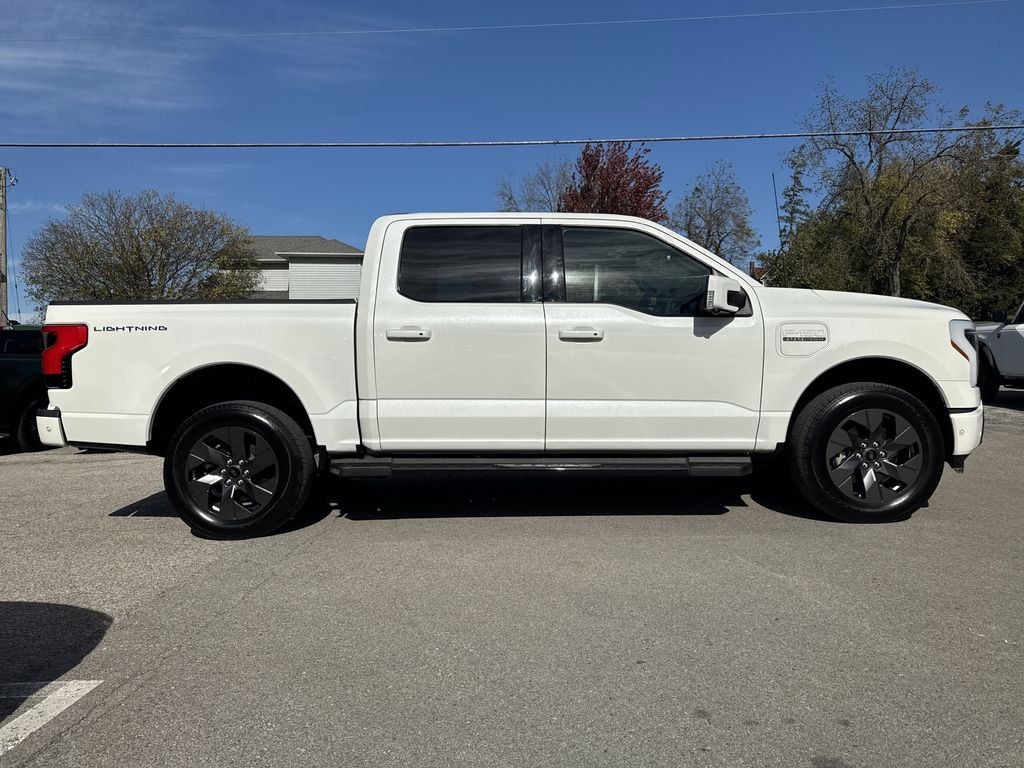 Used 2022 Ford F-150 Lightning Lariat Truck