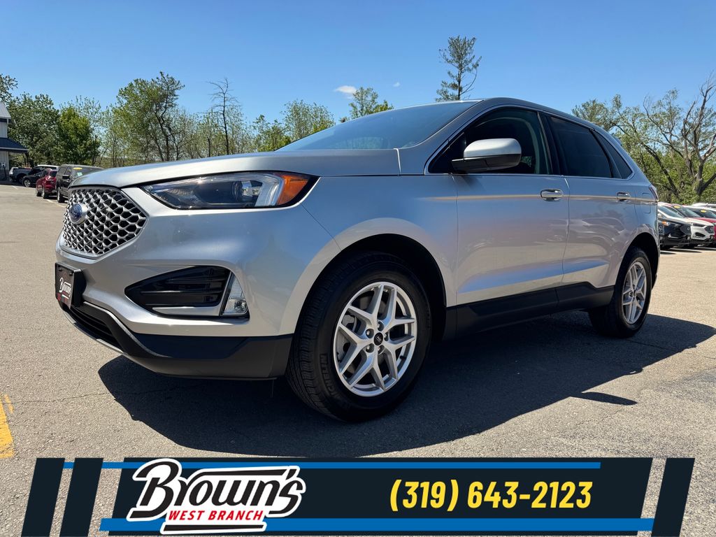 2024 Ford Edge SEL AWD's photo