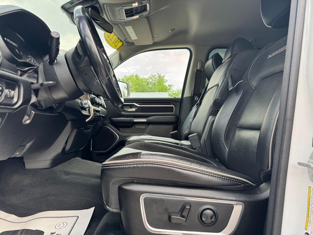 2022 RAM Ram 1500 Pickup Laramie - Photo 17