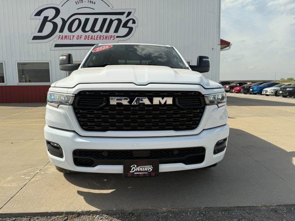 New 2026 Ram 1500 BIG HORN CREW CAB 4X4 5'7 BOX Pickup