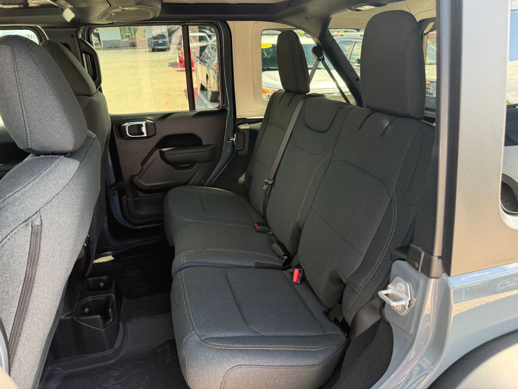 2026 Jeep Wrangler 4-Door Willys - Photo 29