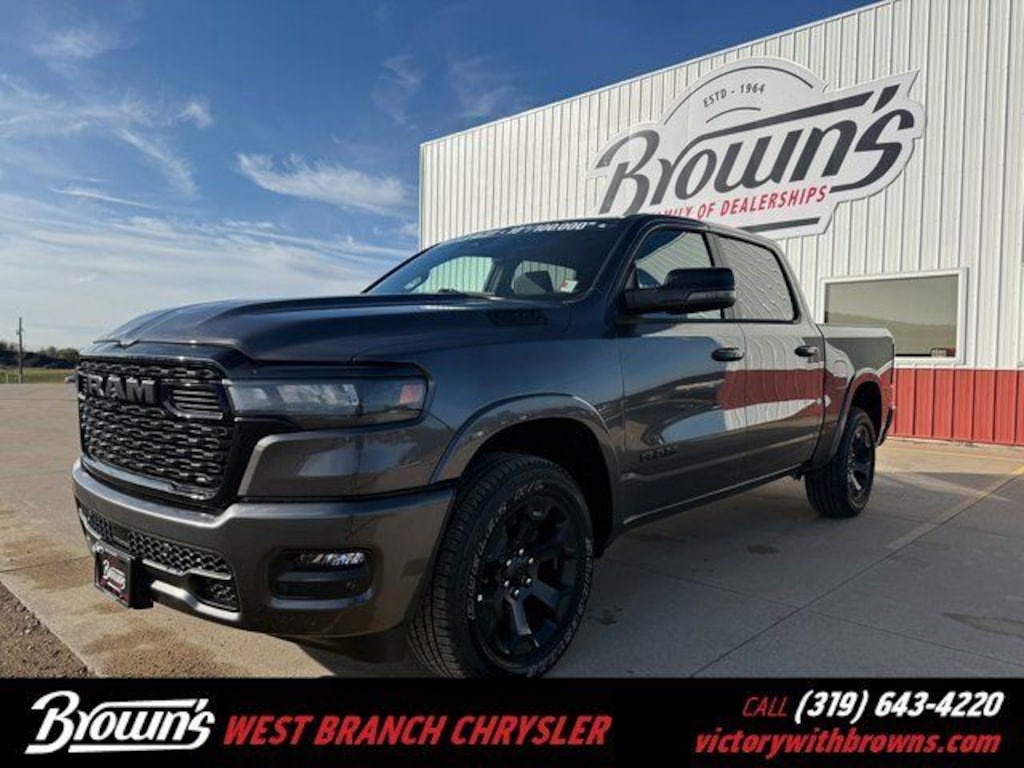New 2026 Ram 1500 BIG HORN CREW CAB 4X4 5'7 BOX Pickup