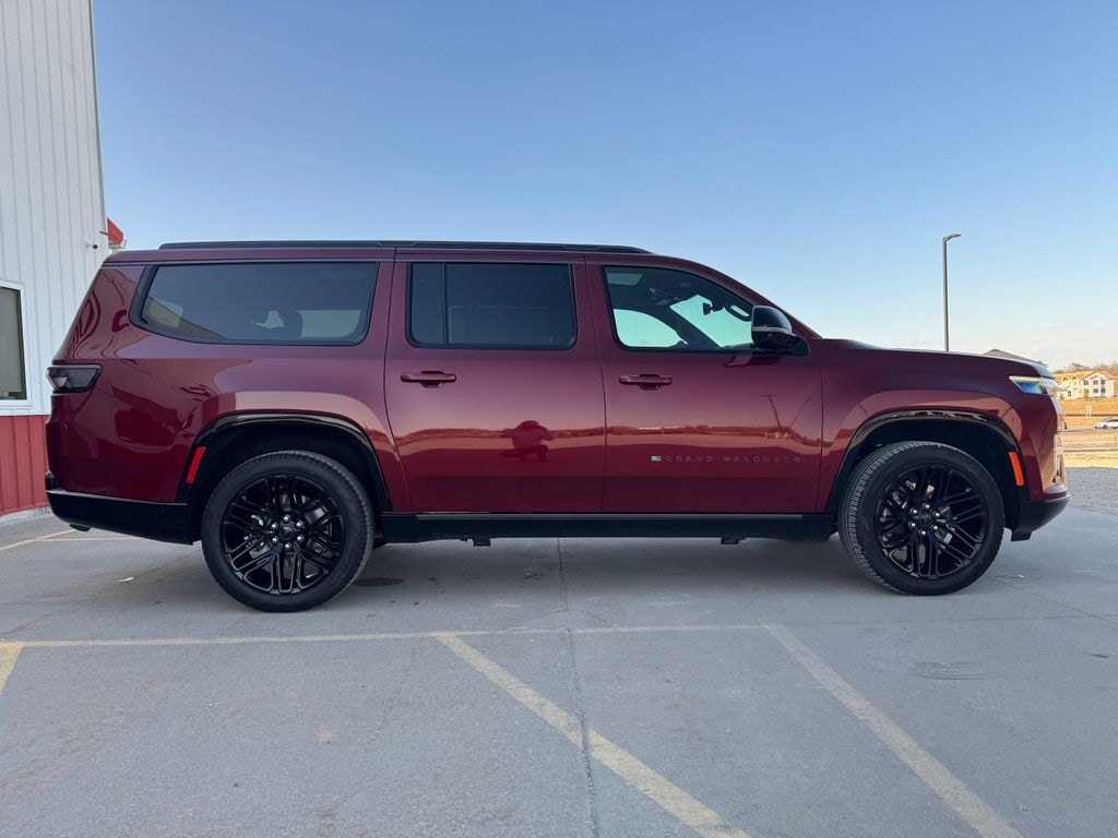 New 2026 Jeep Grand Wagoneer Limited Reserve Sport Utility