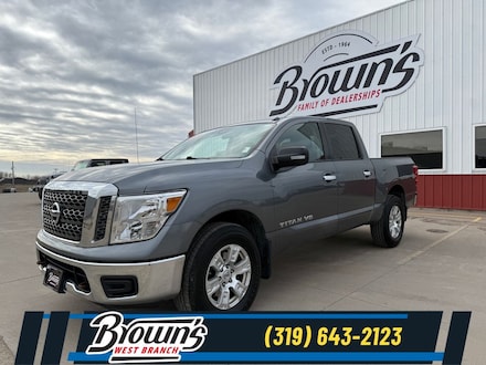 2018 Nissan Titan SV Truck