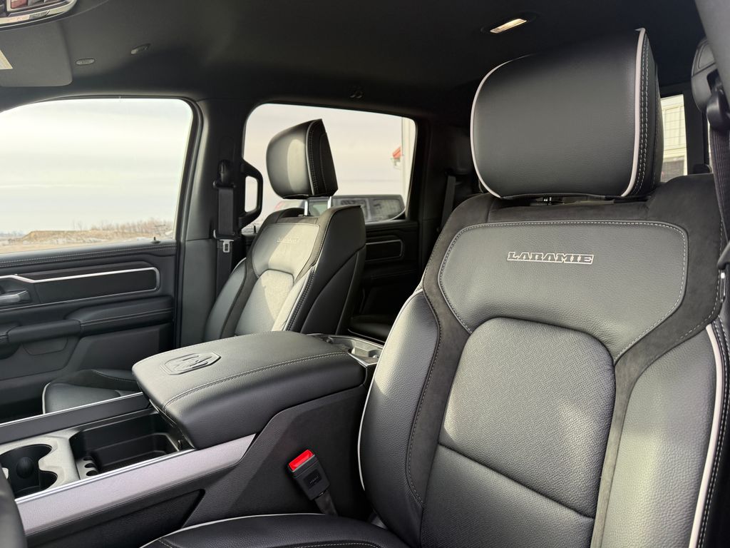 2026 RAM 1500 Laramie - Photo 24