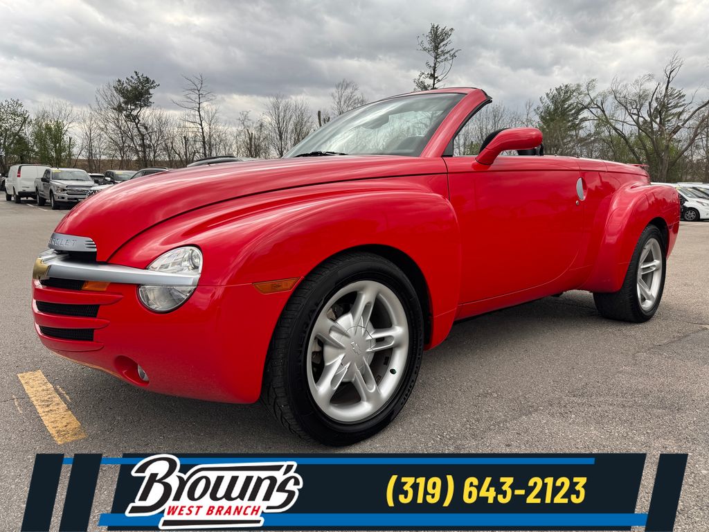 2003 Chevrolet SSR LS's photo