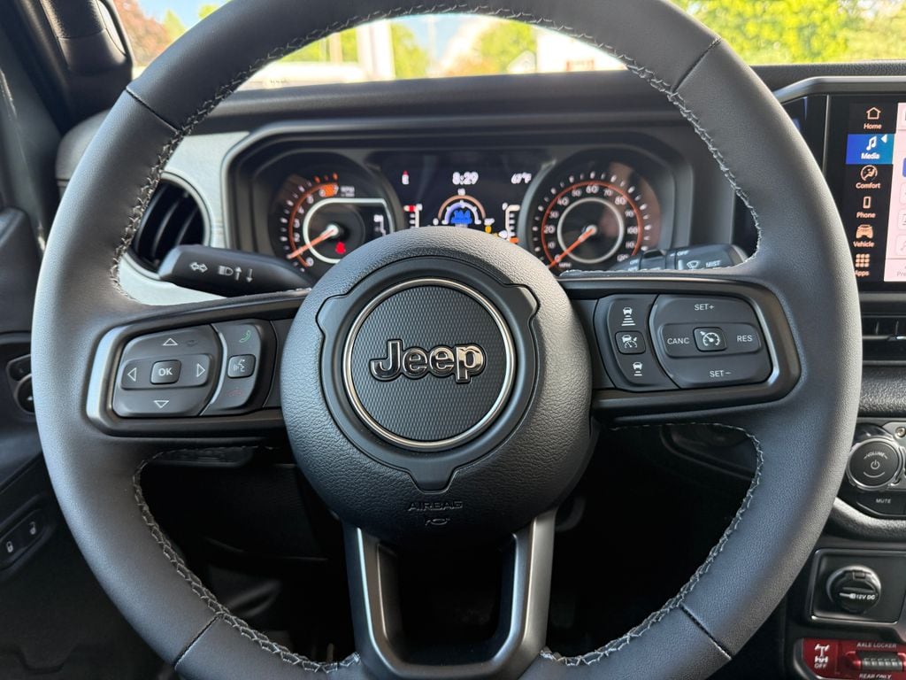 2026 Jeep Wrangler 4-Door Willys - Photo 23