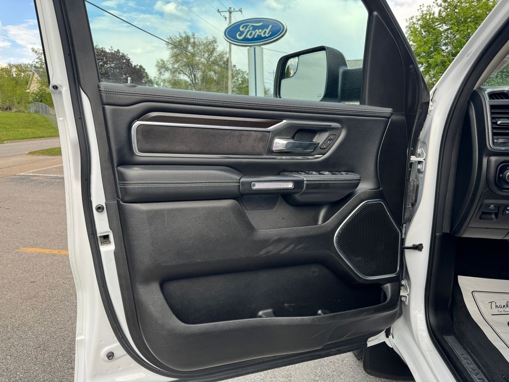 2022 RAM Ram 1500 Pickup Laramie - Photo 14