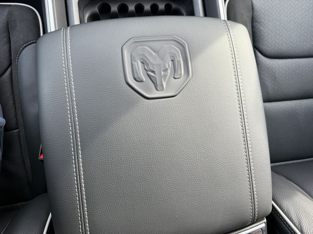 2026 RAM 1500 Laramie - Photo 33