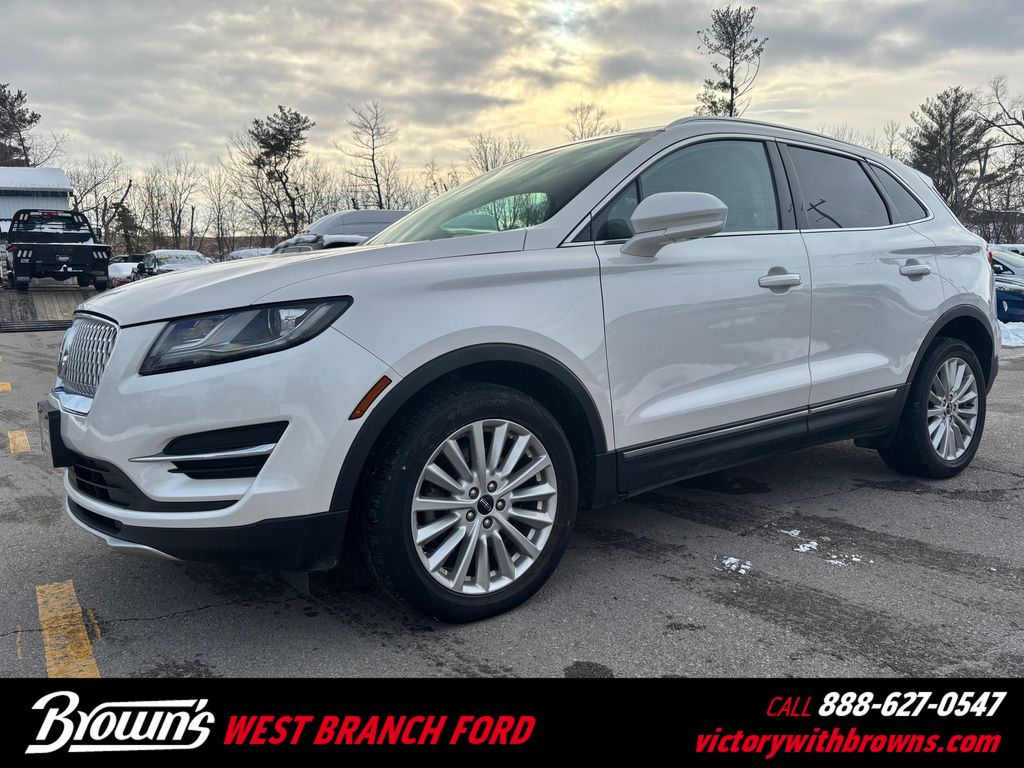 2019 Lincoln MKC Base
